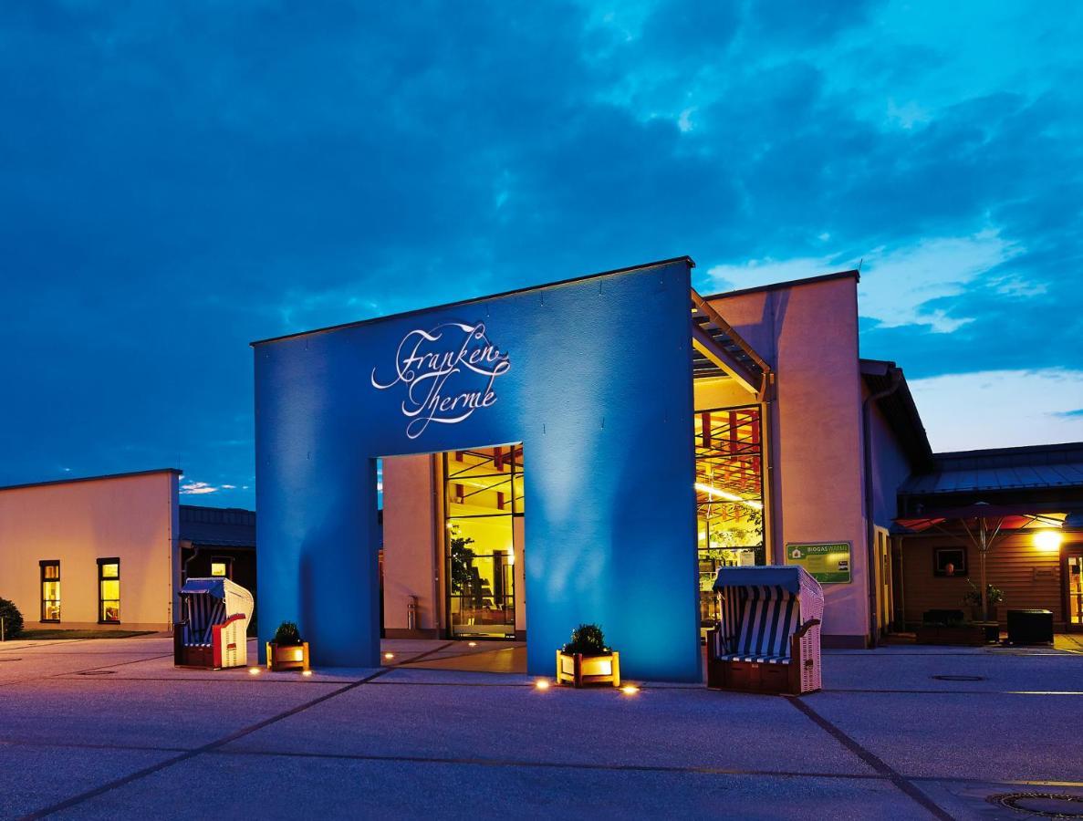 Kurhotel Pyramide Bad Windsheim Exteriér fotografie