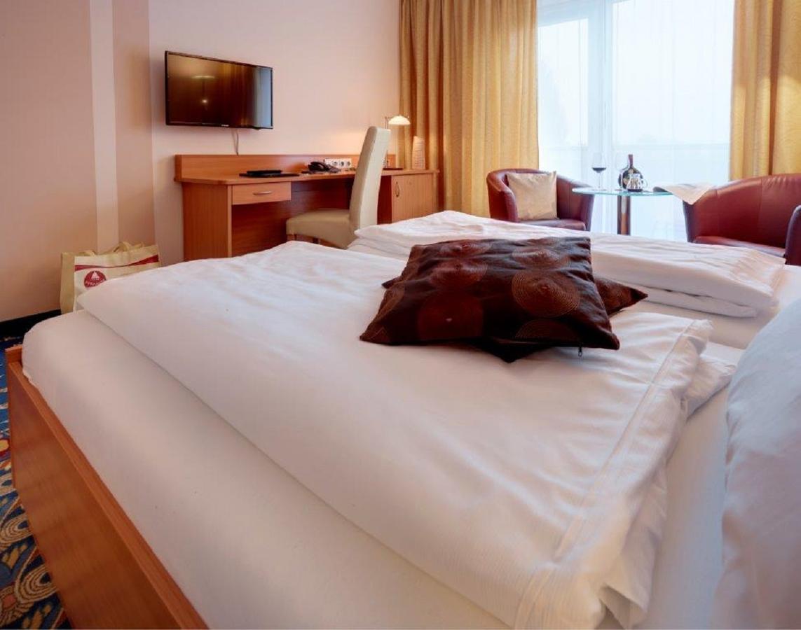 Kurhotel Pyramide Bad Windsheim Exteriér fotografie